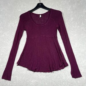 Free People Raw Hem Blouse Lightweight Women’s S Burgundy Rayon Stretch Boho